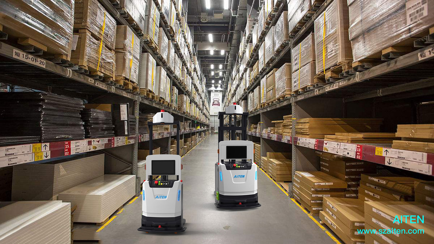 窄通道里，小海豚AGV尽显灵活