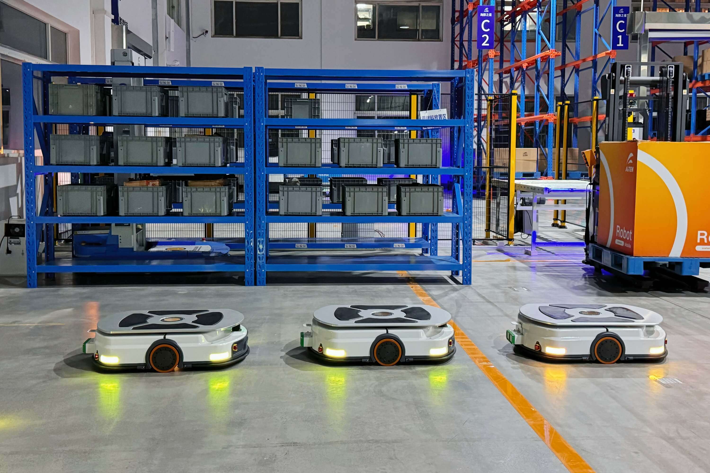 KaiyunAMR托盘搬运车：赋能仓库自动化托盘运输